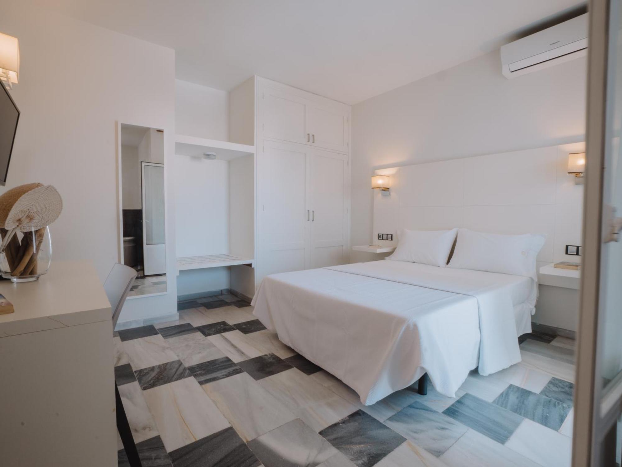 Guest house Gaviotas Del Cabo San Jose (Almeria)